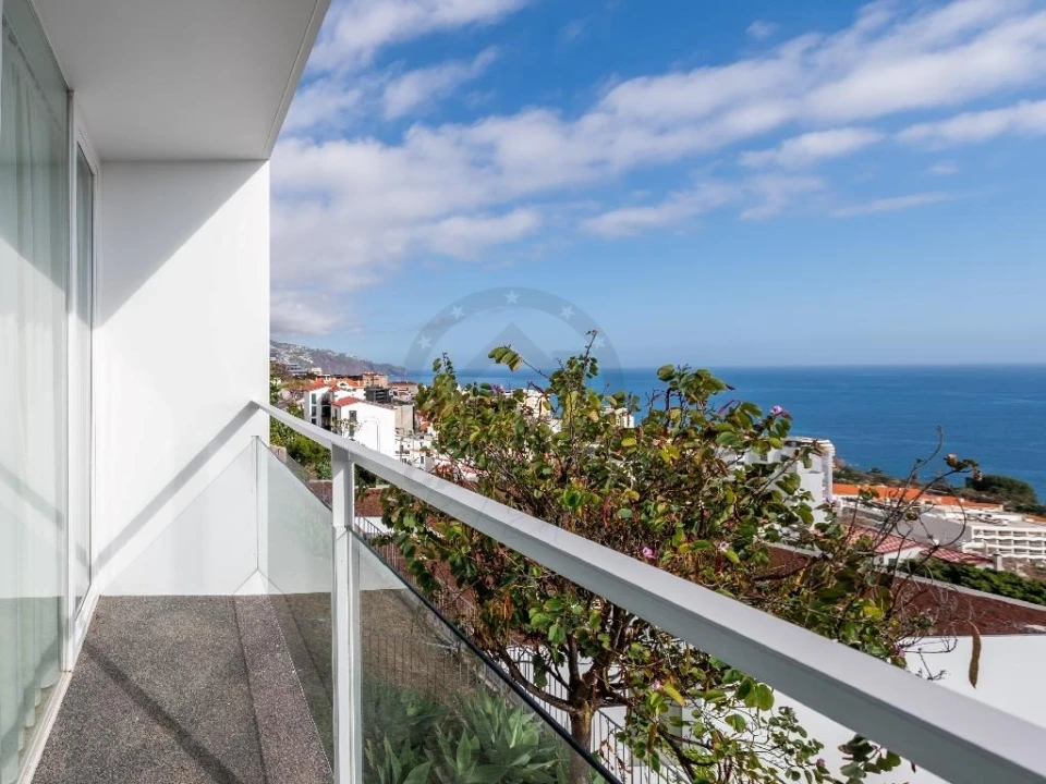 Moradia T3 para Venda em São Martinho Foto 10