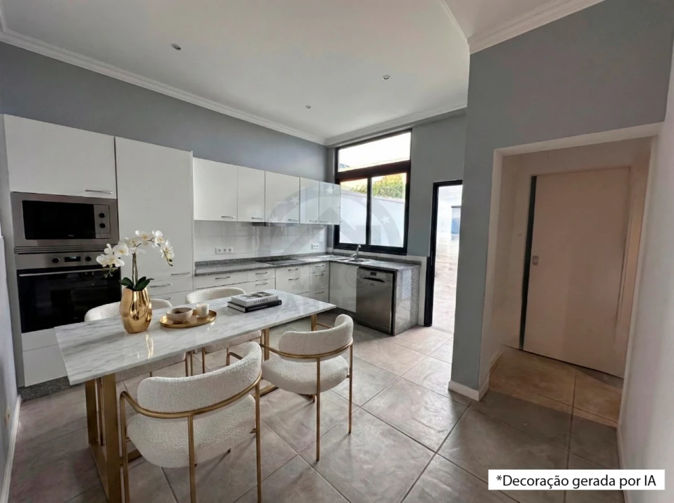 Moradia T4 para Venda em Funchal (Santa Luzia) Foto 9