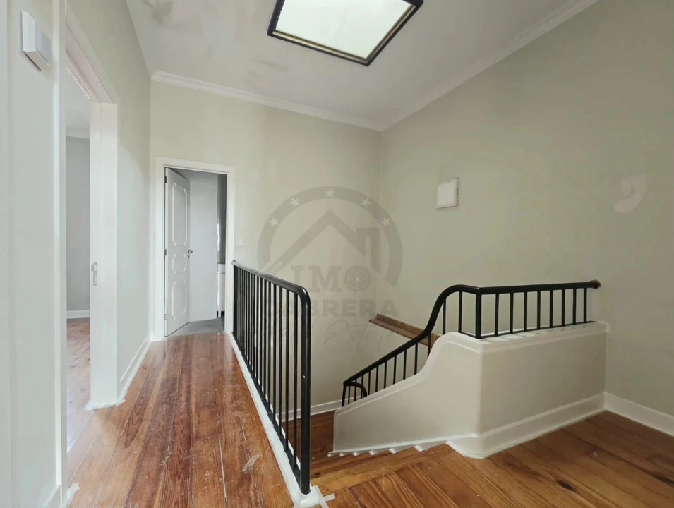 Moradia T4 para Venda em Funchal (Santa Luzia) Foto 11