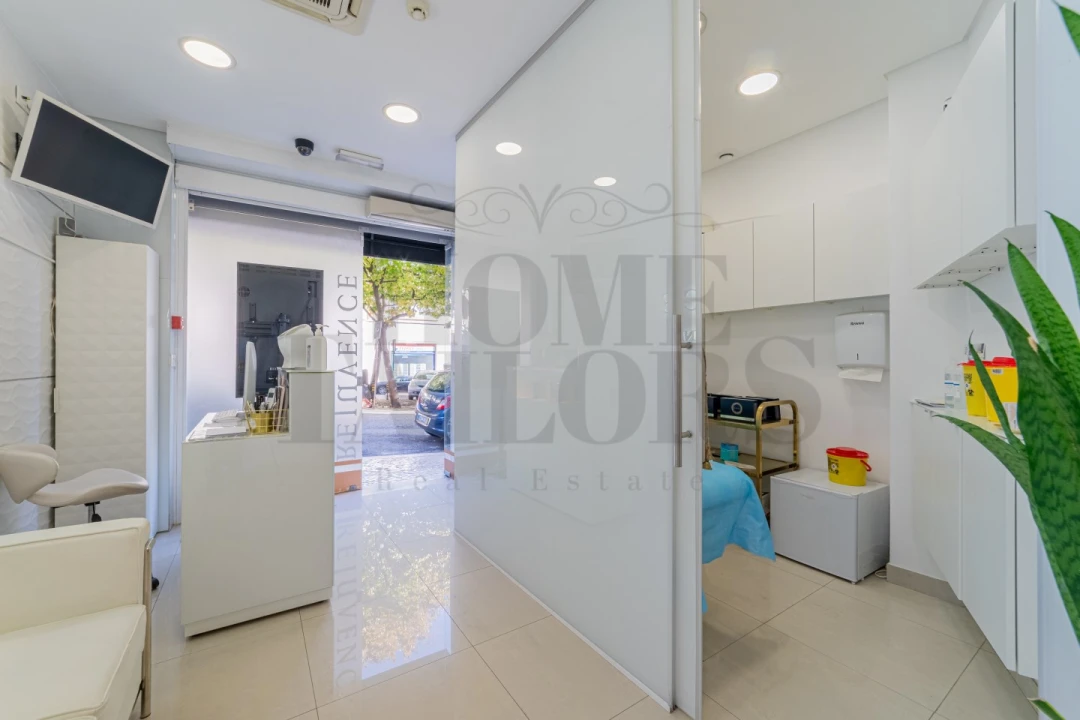 Negócio para Cedência de Quotas em Arroios Foto 2