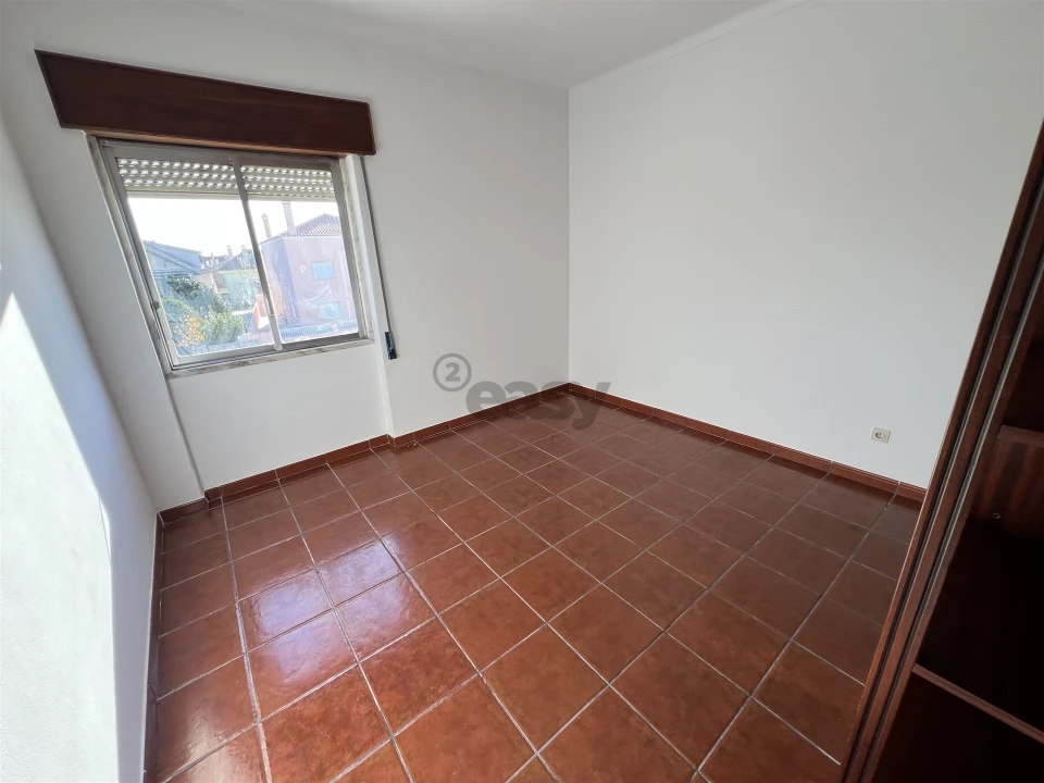 Apartamento T2 para Arrendamento em Alcochete Foto 9