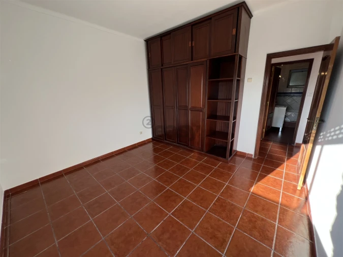 Apartamento T2 para Arrendamento em Alcochete Foto 10