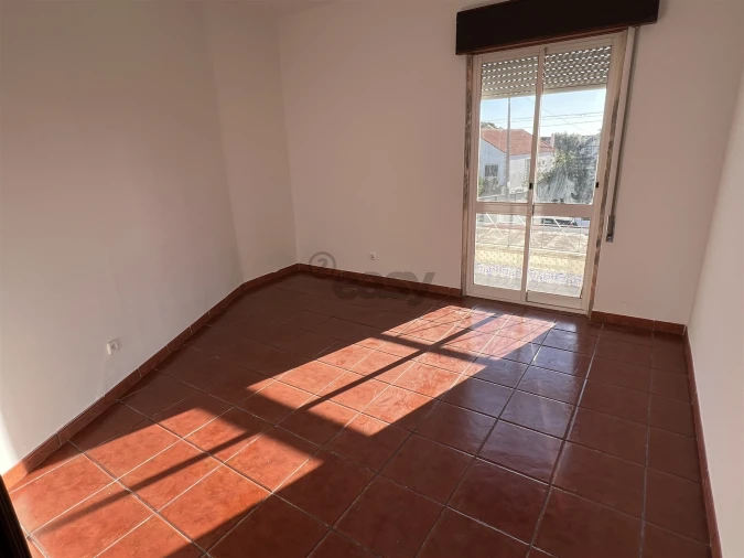 Apartamento T2 para Arrendamento em Alcochete Foto 11