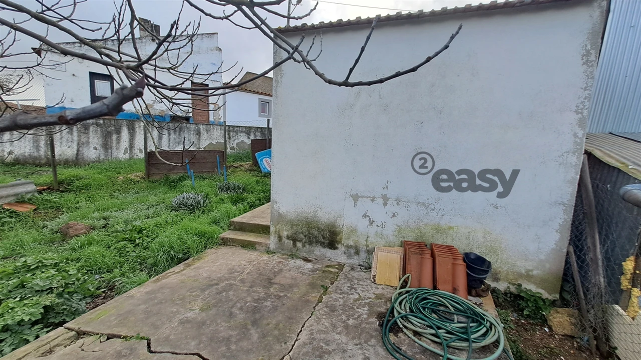 Moradia T1 para Venda em Figueira dos Cavaleiros Foto 31