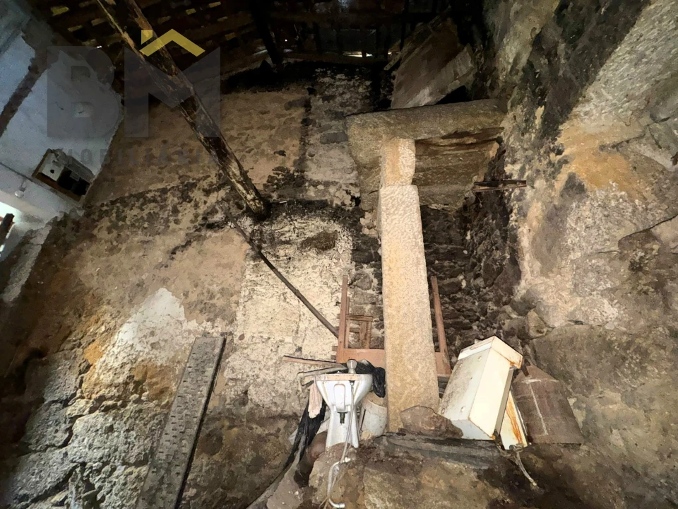 Moradia T2 para Venda em Tinalhas Foto 7