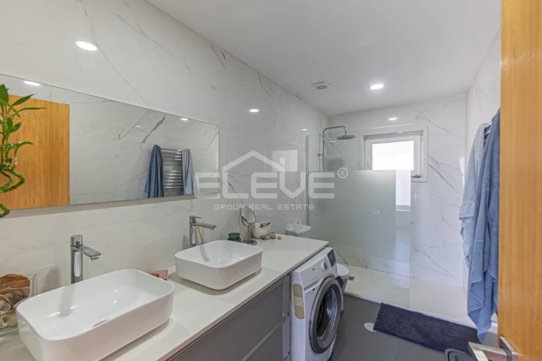 Moradia T3 para Venda em Fajões Foto 18