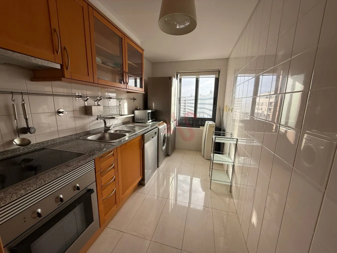 Apartamento T1 para Arrendamento em Parque das Nações Foto 11