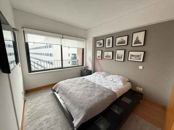 Apartamento T1 para Arrendamento em Parque das Nações Foto 14