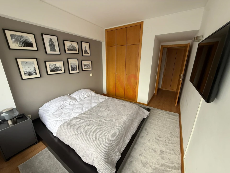 Apartamento T1 para Arrendamento em Parque das Nações Foto 13