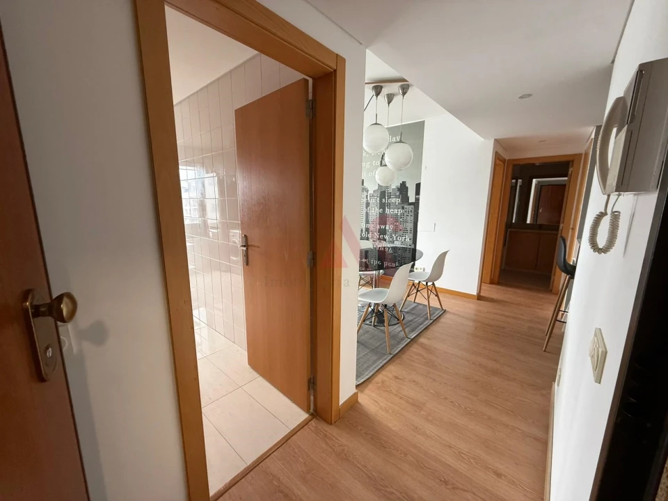 Apartamento T1 para Arrendamento em Parque das Nações Foto 15