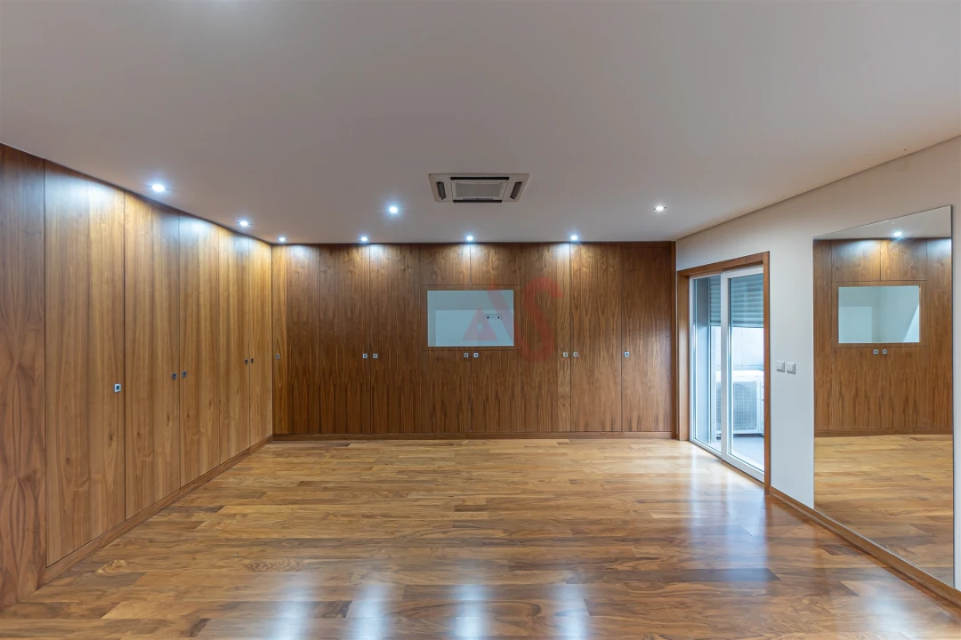 Apartamento T3 para Venda em Ferreiros e Gondizalves Foto 19