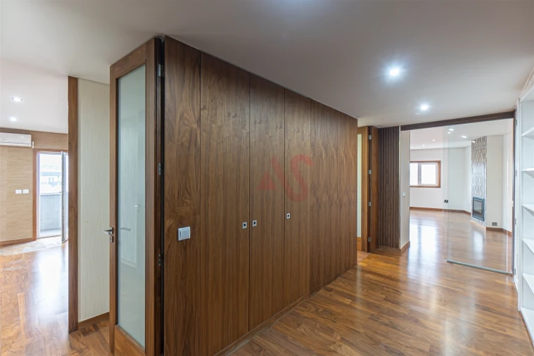 Apartamento T3 para Venda em Ferreiros e Gondizalves Foto 15