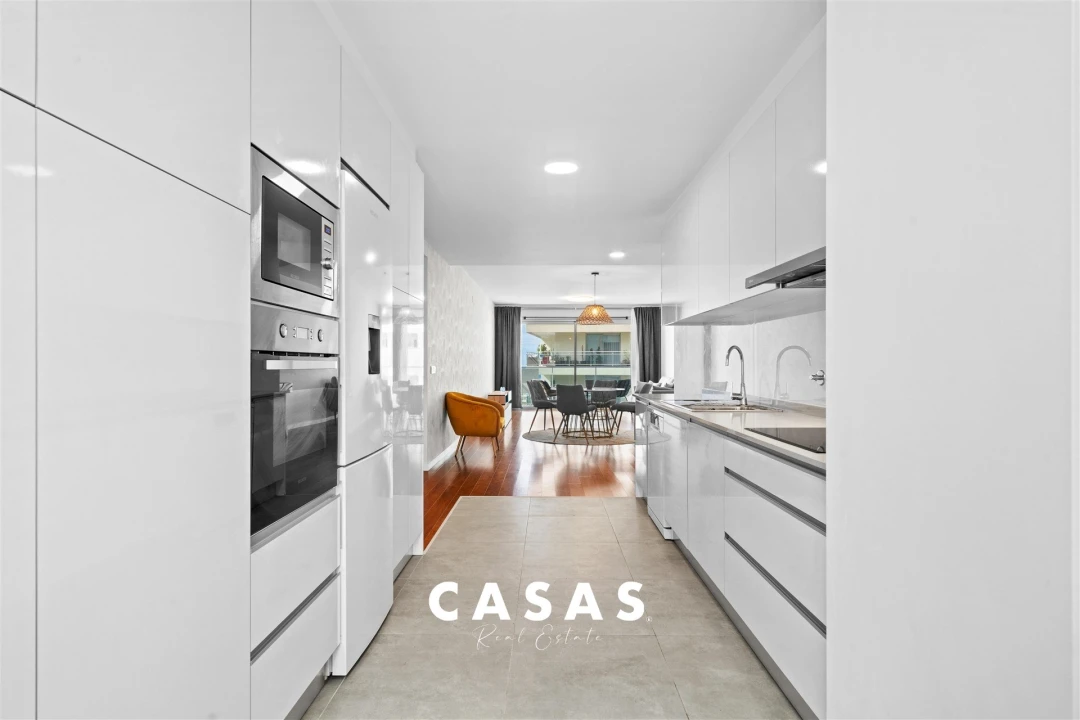 Apartamento T2 para Venda em São Martinho Foto 11