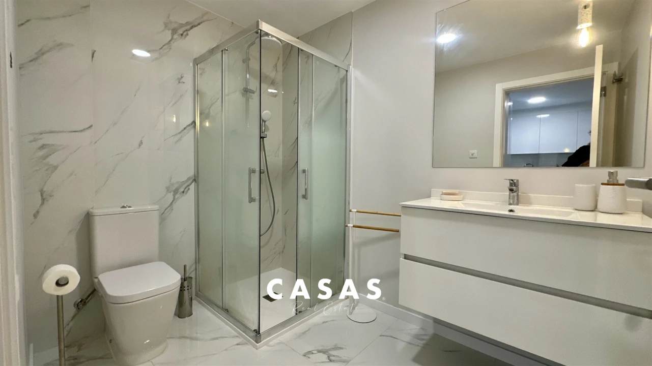 Apartamento T2 para Venda em São Martinho Foto 23