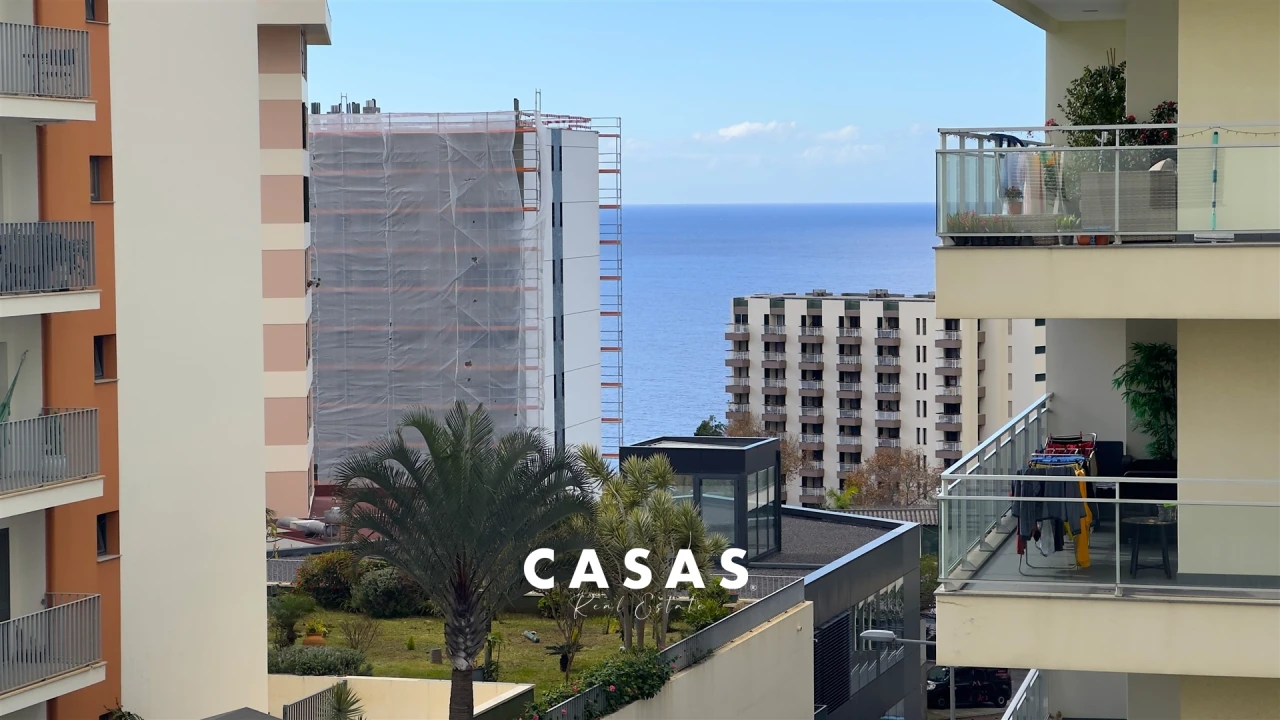 Apartamento T2 para Venda em São Martinho Foto 2