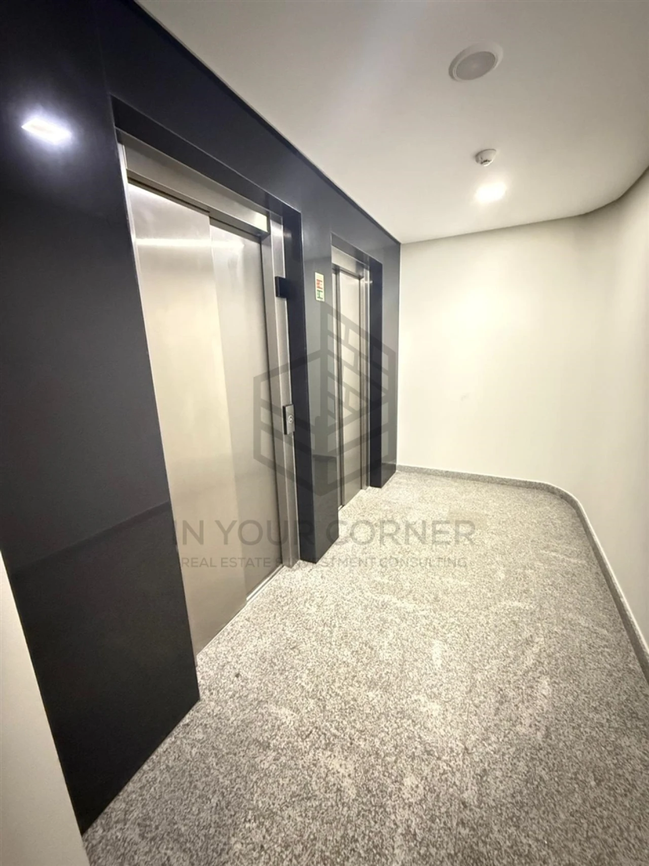 Apartamento T3 para Arrendamento em Loures Foto 20