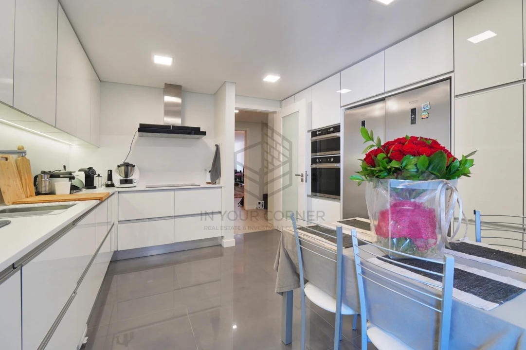 Apartamento T3 para Arrendamento em Loures Foto 11