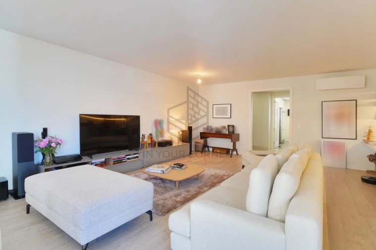 Apartamento T3 para Arrendamento em Loures Foto 3