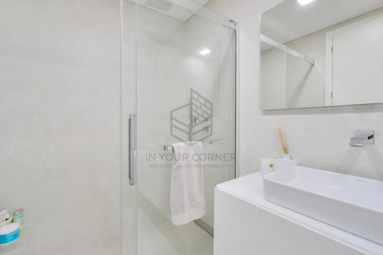 Apartamento T3 para Arrendamento em Loures Foto 9