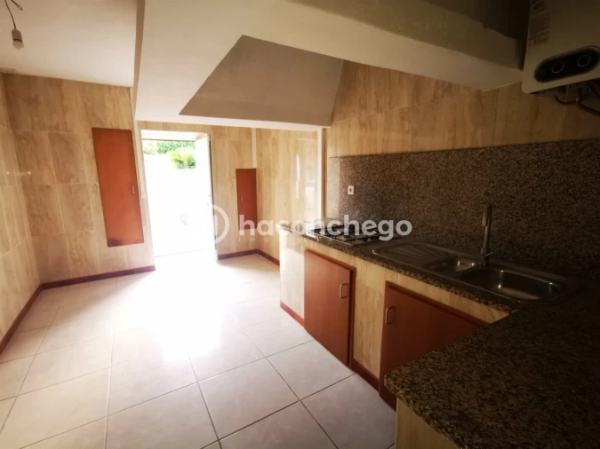 Moradia T3 para Arrendamento em Cambeses Foto 7