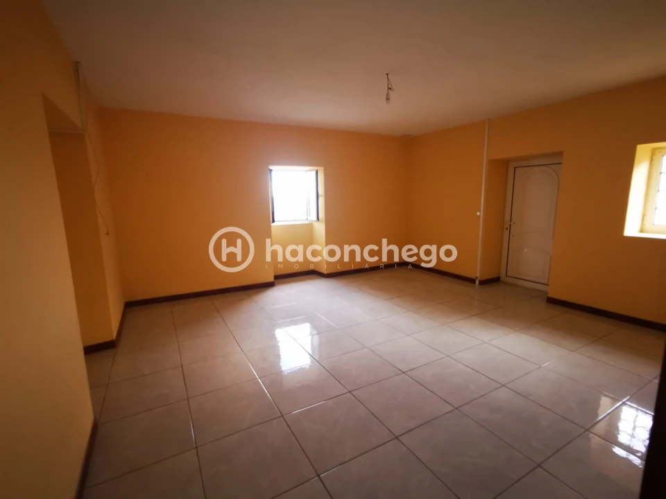 Moradia T3 para Arrendamento em Cambeses Foto 5