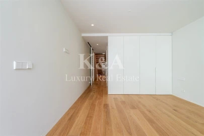Apartamento T4 para Venda em Aldoar, Foz do Douro e Nevogilde