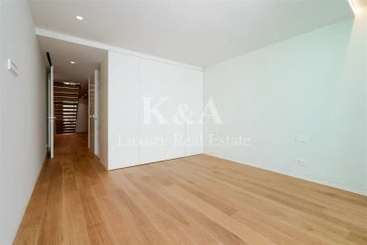 Apartamento T4 para Venda em Aldoar, Foz do Douro e Nevogilde