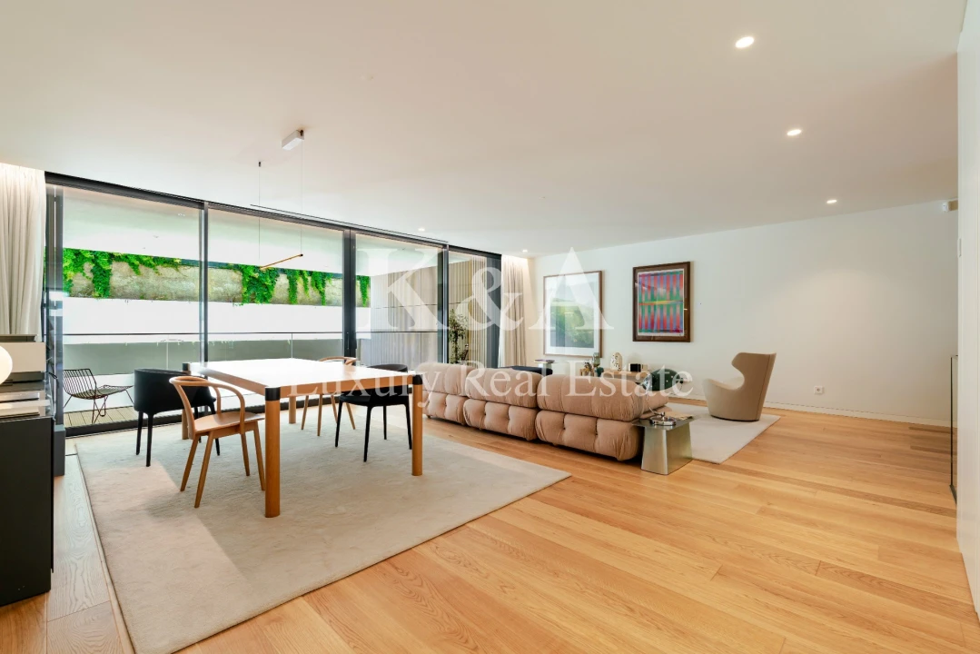 Apartamento T4 para Venda em Aldoar, Foz do Douro e Nevogilde Foto 4