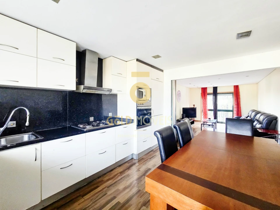 Apartamento T3 para Venda em Anta e Guetim Foto 5