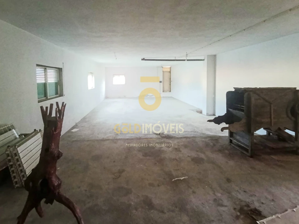 Garagem para Venda em Termas de São Vicente Foto 5