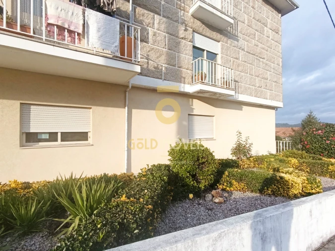 Garagem para Venda em Termas de São Vicente Foto 1