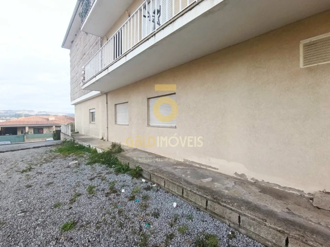 Garagem para Venda em Termas de São Vicente Foto 2