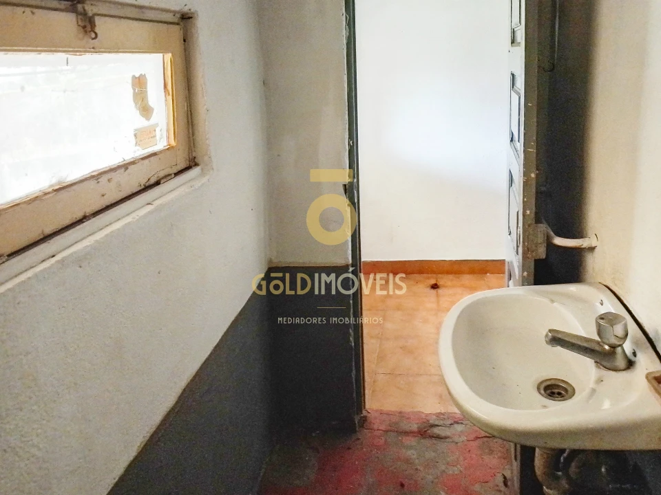 Moradia T2 para Venda em Penafiel Foto 11