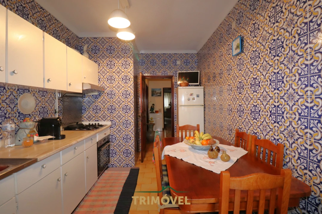 Apartamento T2 para Venda em São João da Madeira Foto 6