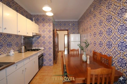 Apartamento T2 para Venda em São João da Madeira