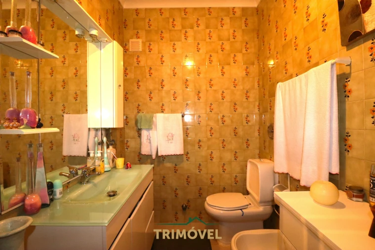 Apartamento T2 para Venda em São João da Madeira Foto 14