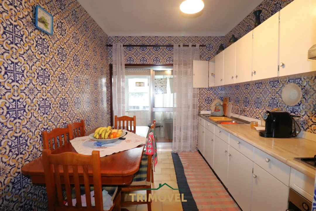 Apartamento T2 para Venda em São João da Madeira Foto 5