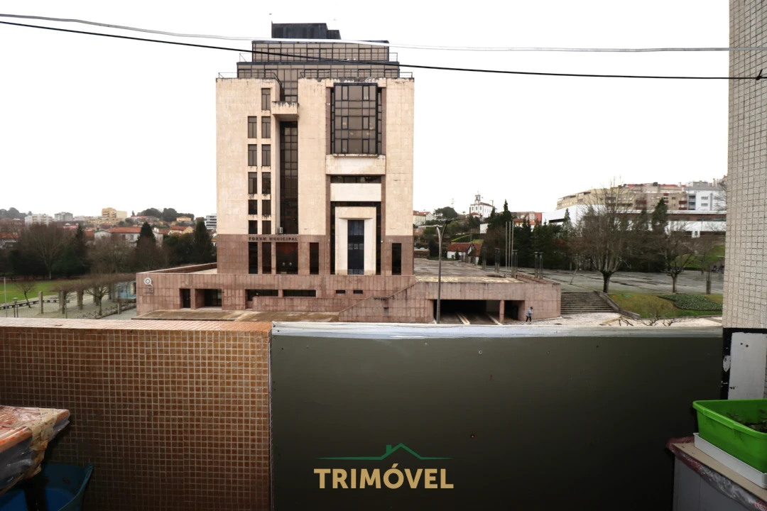 Apartamento T2 para Venda em São João da Madeira Foto 3