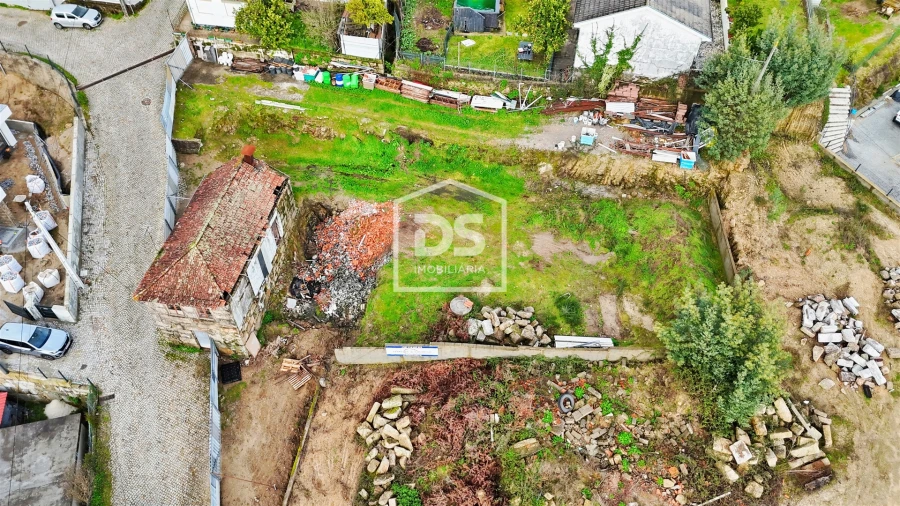 Moradia T2 para Venda em Meinedo Foto 12