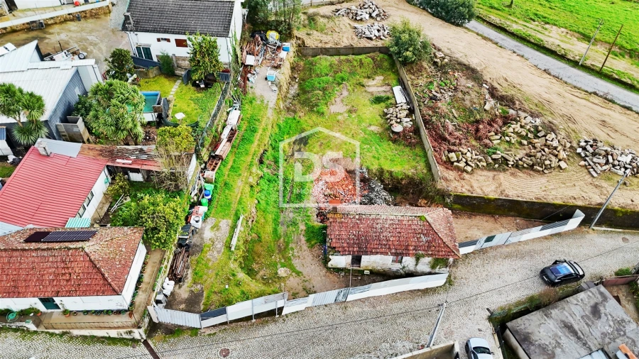 Moradia T2 para Venda em Meinedo Foto 11