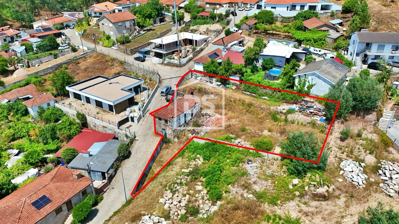 Moradia T3 para Venda em Meinedo Foto 13