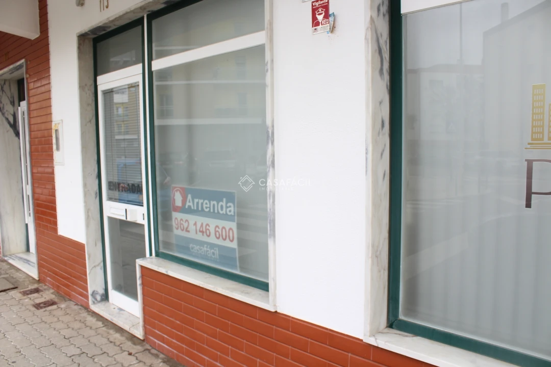 Loja para Arrendamento em Alcochete Foto 13