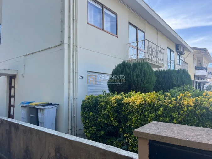 Moradia T3 para Venda em Castêlo da Maia Foto 22