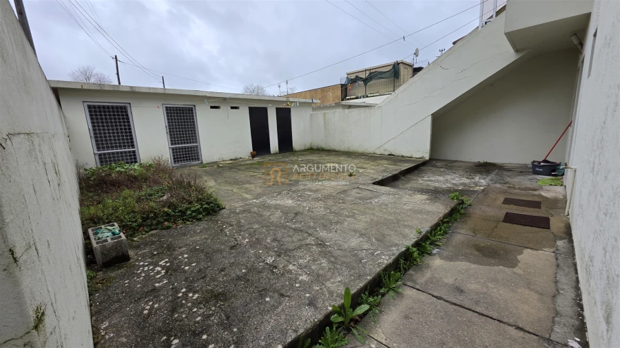 Moradia T3 para Venda em Castêlo da Maia Foto 23