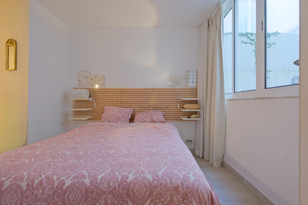 Apartamento T2 para Venda em Santo António Foto 19