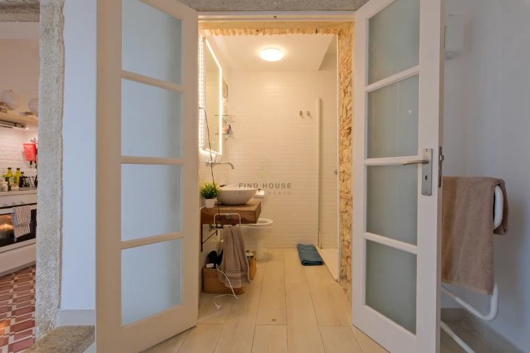 Apartamento T2 para Venda em Santo António Foto 7