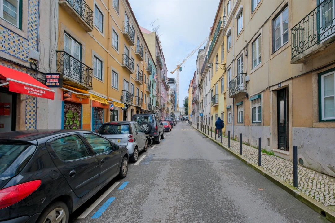 Apartamento T2 para Venda em Santo António Foto 24