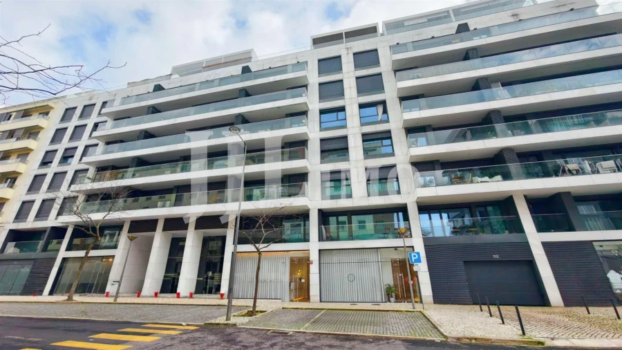 Apartamento T2 para Arrendamento em São Domingos de Benfica