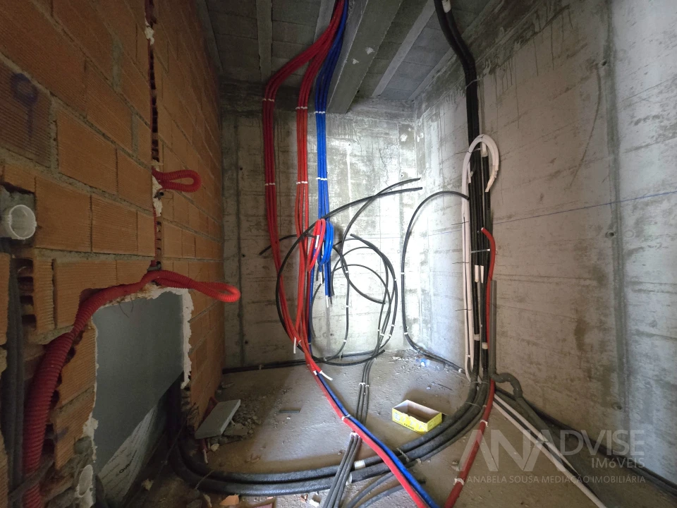 Moradia T4 para Venda em Faíl e Vila Chã de Sá Foto 17
