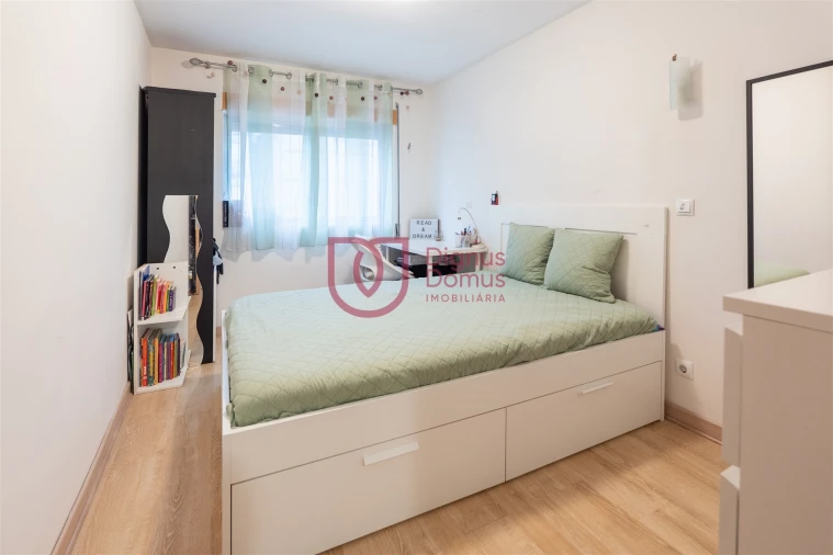 Apartamento T3 para Venda em Lordelo do Ouro e Massarelos Foto 8